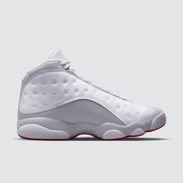 Air Jordan 13 ホワイト/グレー White and Grey Panels on the Air Jordan 13 
